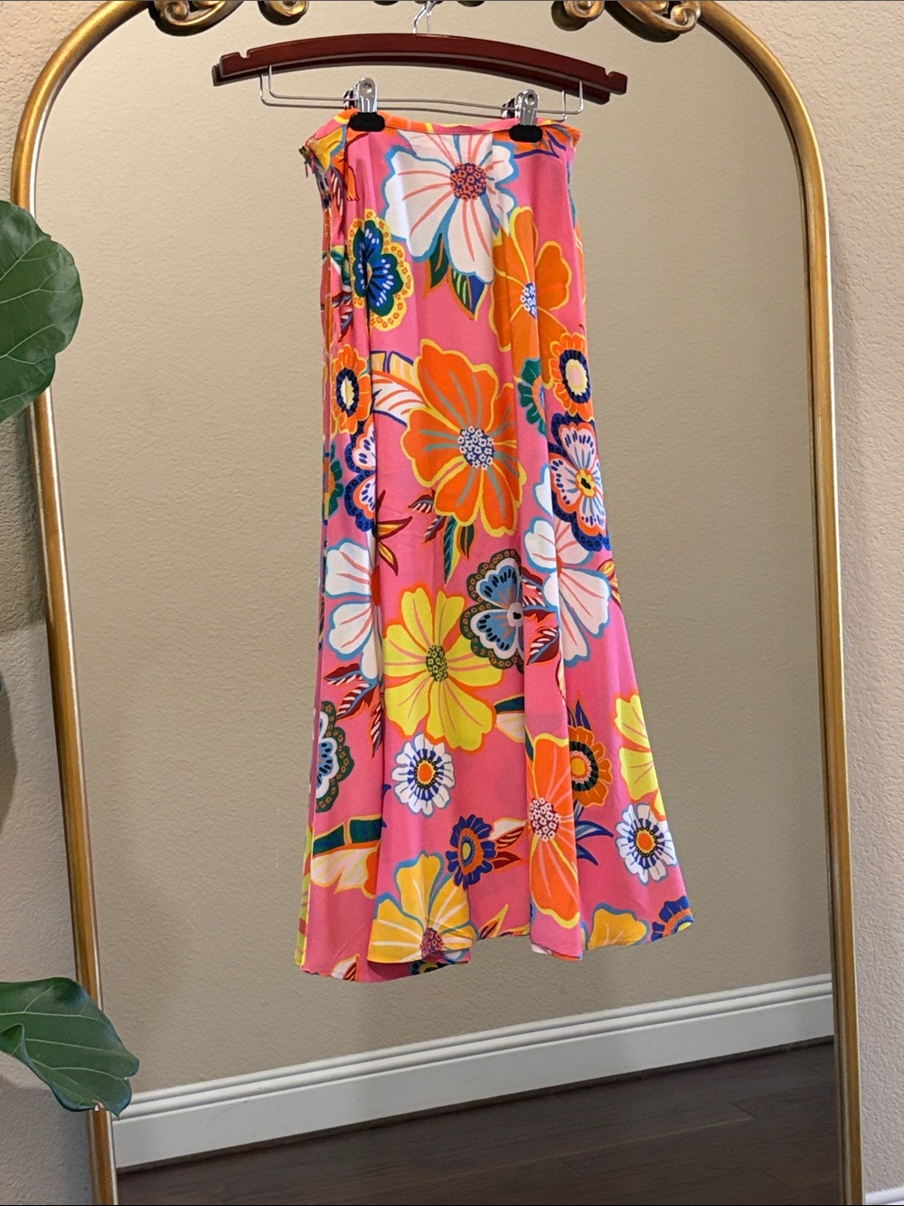 FARM Rio Pink Floral Maxi Skirt with Orange & Yellow Blooms Size XS - Picture 8 of 10
